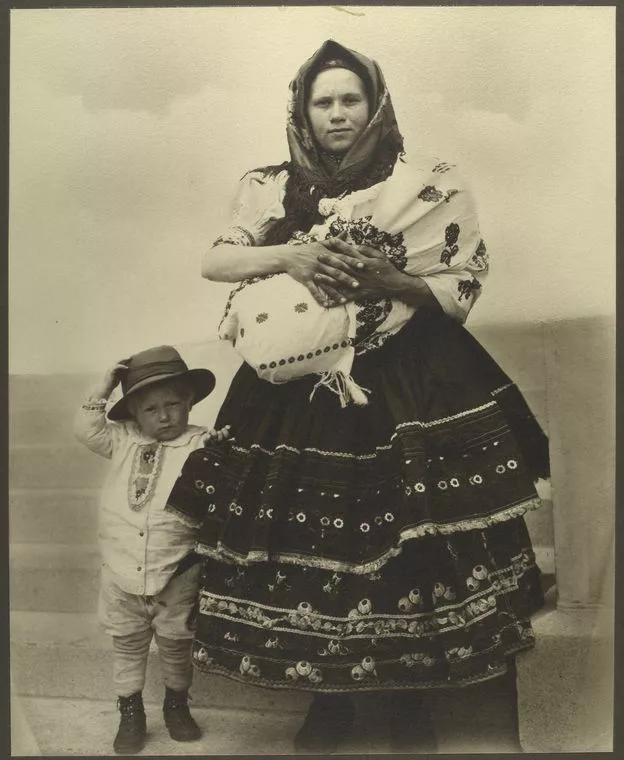 La culture générale - Ellis Island femme slovaque avec enfants