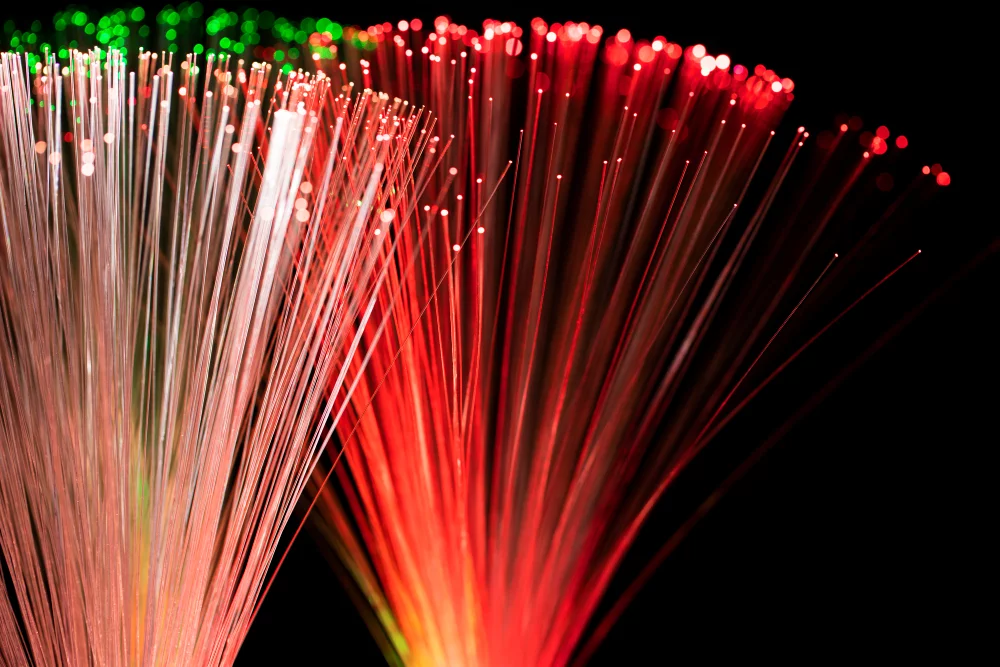 Fibre optique monomode et multimode : quelle diff&eacute;rence ?