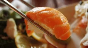 difference sushi maki sashimi