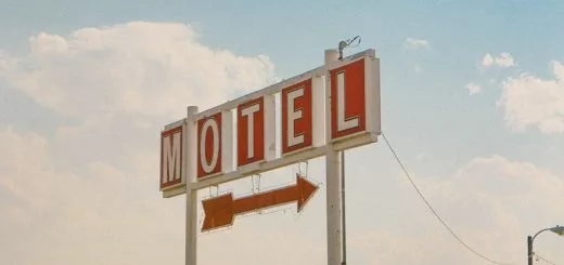 differrence motel hotel
