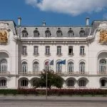ambassade consulat différence