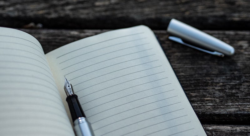 UN ou UNE esp&egrave;ce de ? ✍️