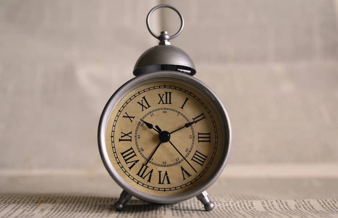 &laquo; Le temps est pass&eacute; &raquo; ou &laquo; le temps a pass&eacute; &raquo; ? ✍️