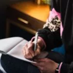 merci de t'en etre occupee occupe femme