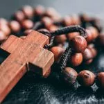 catholique definition signification origine mot etymologie