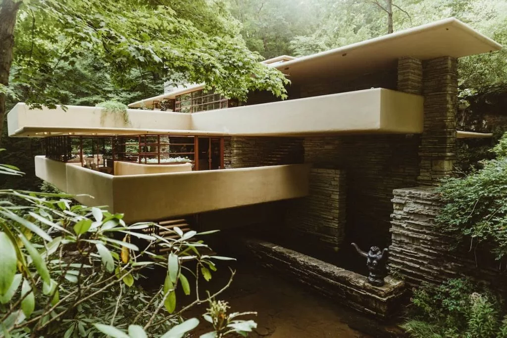 maison nature cascade lloyd wright