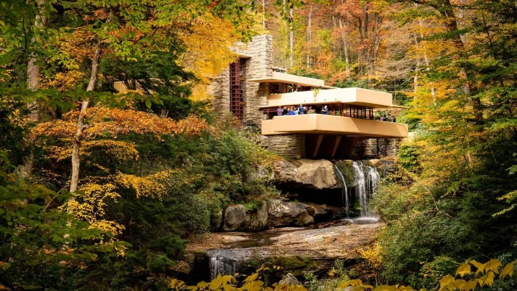 maison sur la cascade lloyd wright maison nature