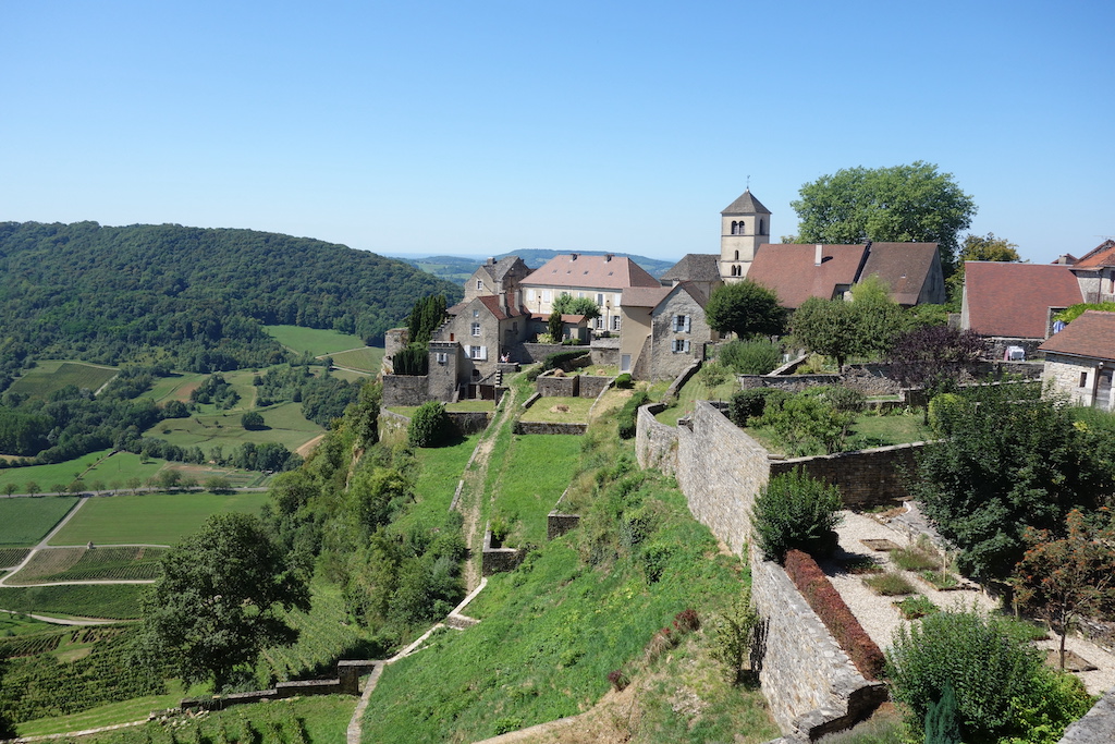 listes beaux villages france chateau-chalon