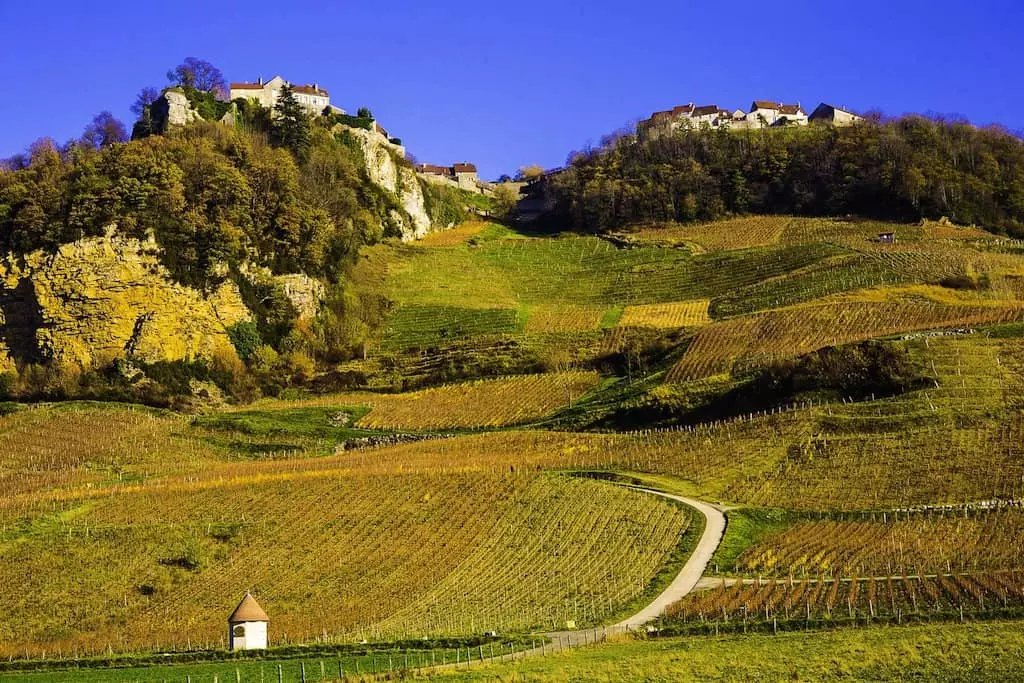 plus beaux village de france chateau chalon