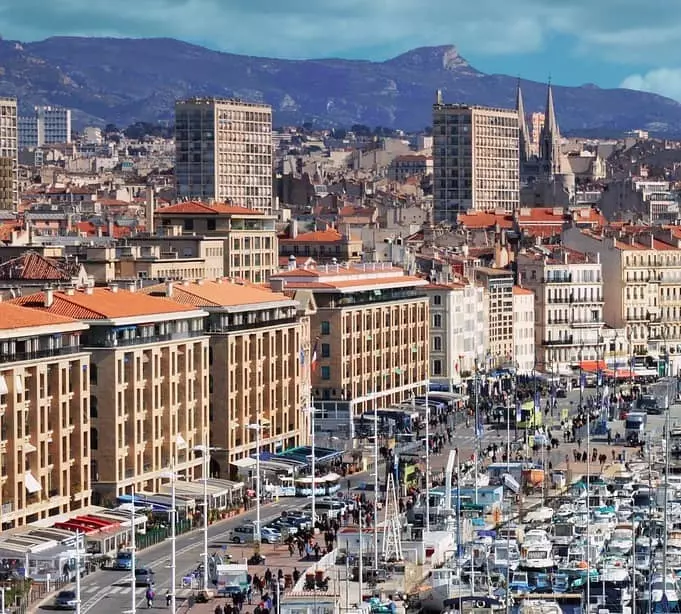 vieux port marseille pouillon