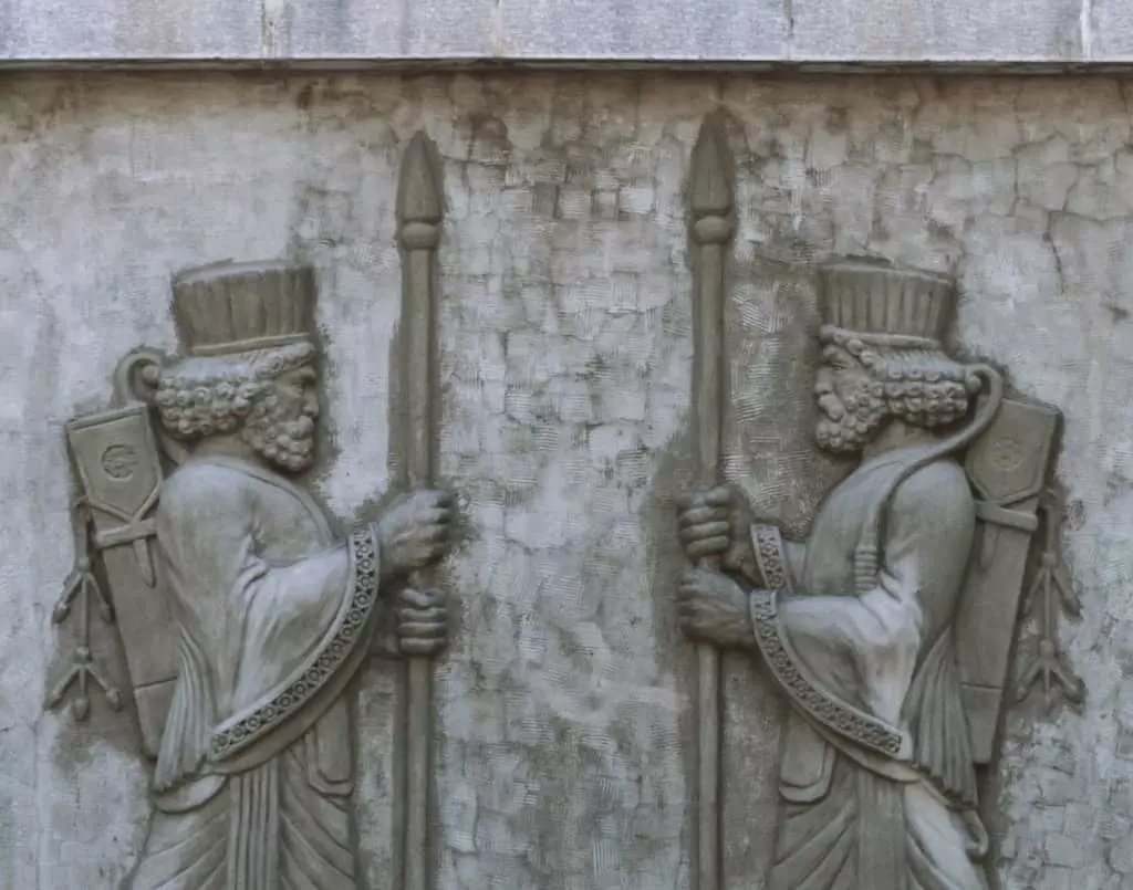 iran persepolis (1)