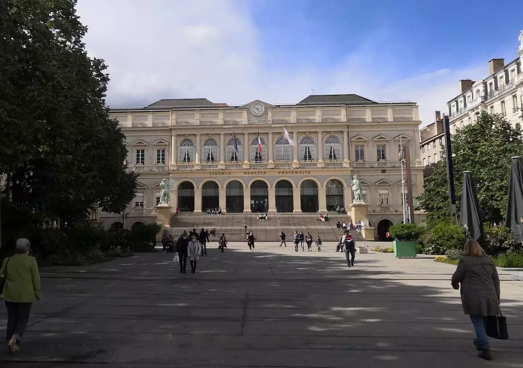 saint etienne place du peuple
