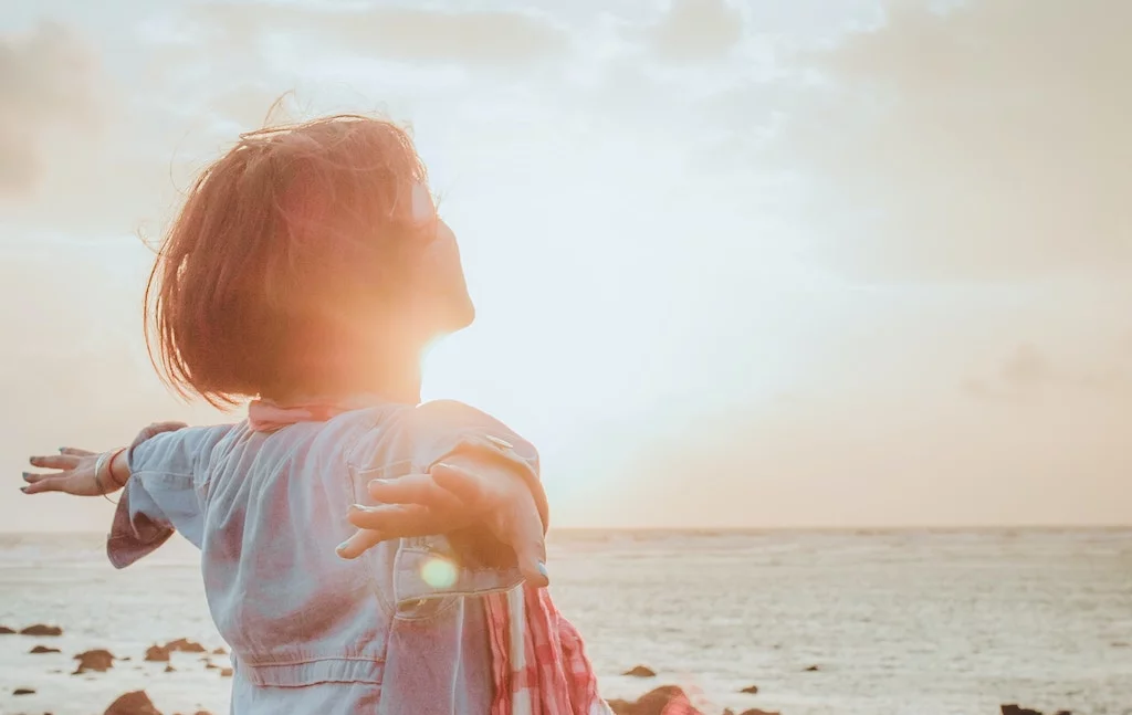 &laquo; Mettre &agrave; jour &raquo; et &laquo; mettre au jour &raquo; : quelle diff&eacute;rence ?