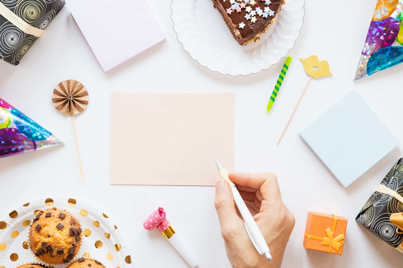 Message d’anniversaire : astuces, conseils et 28 exemples