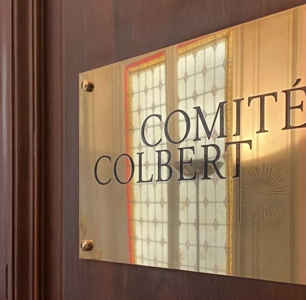 Qu&rsquo;est-ce que le Comit&eacute; Colbert ? L&rsquo;&eacute;lite secr&egrave;te du luxe fran&ccedil;ais r&eacute;v&eacute;l&eacute;e
