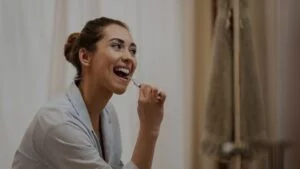 Elle s'est &laquo; bross&eacute; &raquo; ou &laquo; bross&eacute;e &raquo; les dents
